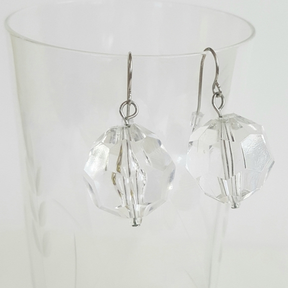 Orbs Faceted Plastic Clear Festive Crystal Mod 60s Style Dangle Earrings - Picture 7 of 7